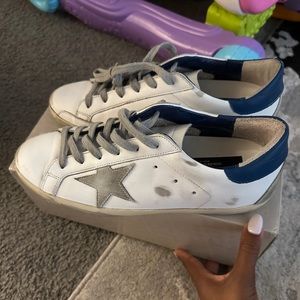 Golden Goose Women’s Sneaker